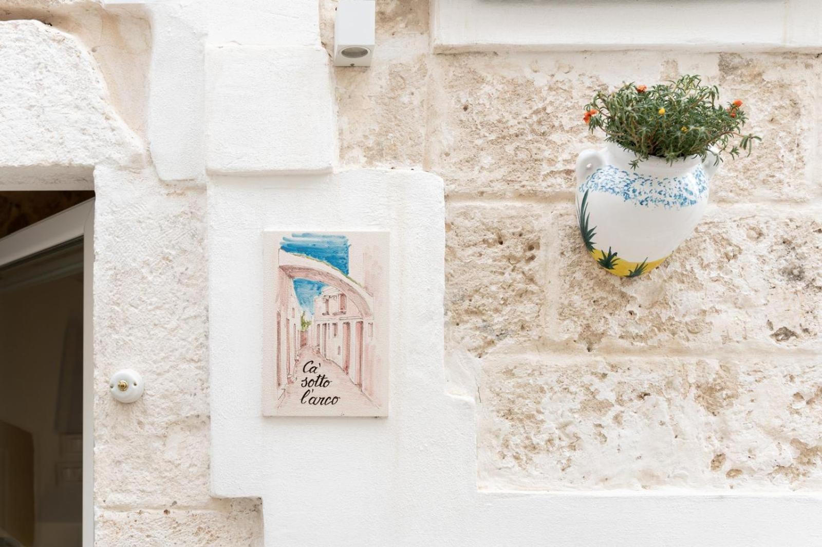 Bed and Breakfast Ca Sotto L'Arco Ostuni Zewnętrze zdjęcie